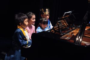 Piano lesson in Mont Kiara Kuala Lumpur